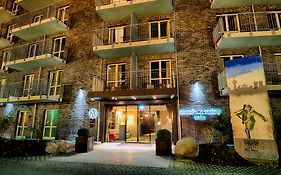 Mondrian Suites Berlin Am Checkpoint Charlie